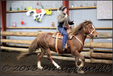 Roping-242